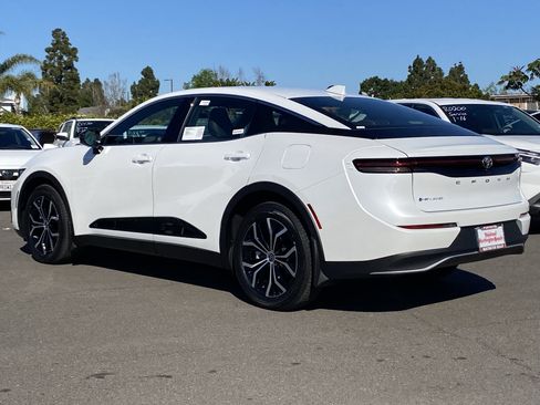 New 2026 Toyota Crown XLE image 5