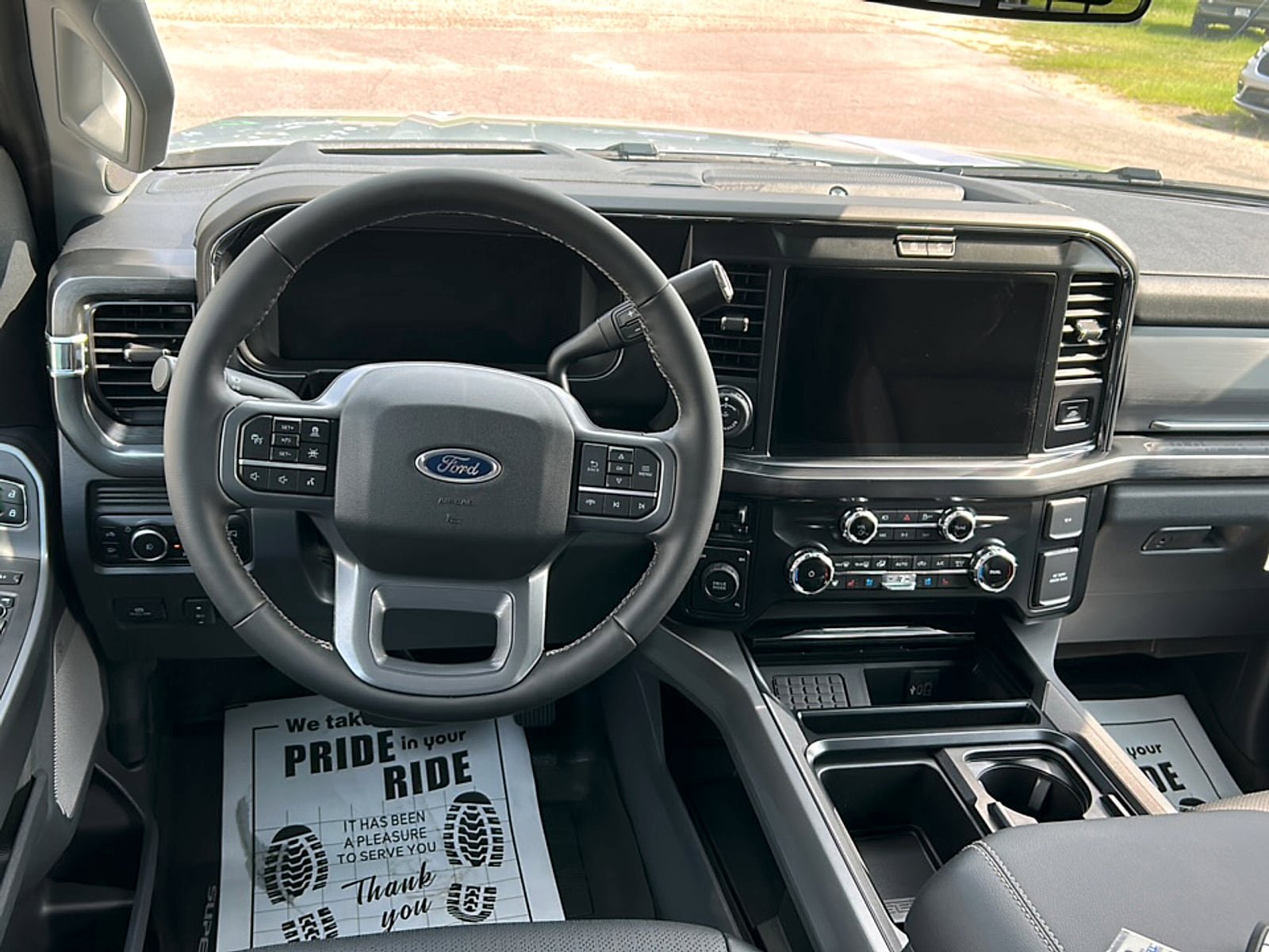New 2026 Ford F350 Lariat w/ Lariat Ultimate Package AWD/4WD image 8