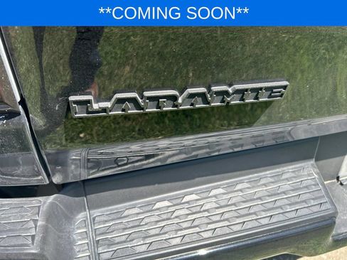 Used 2022 RAM 1500 Laramie AWD/4WD image 6
