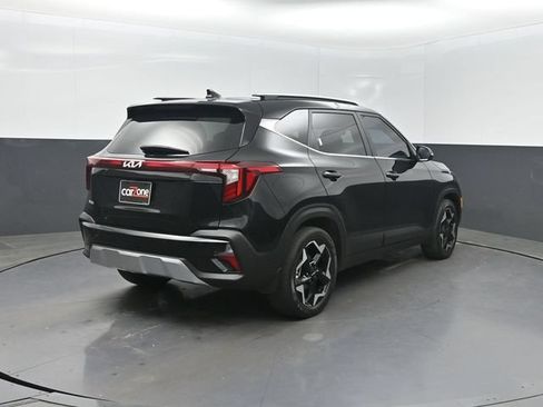Used 2025 Kia Seltos EX FWD image 30