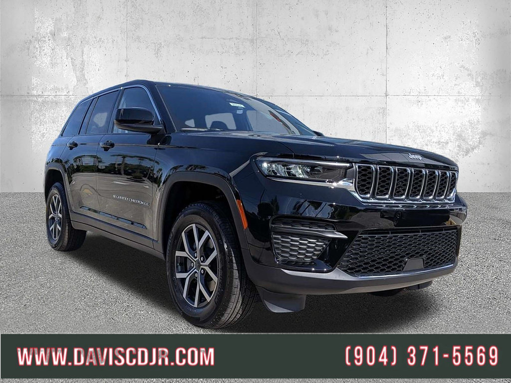 New 2027 Jeep Grand Cherokee Laredo X AWD/4WD image 1