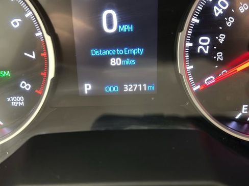 Used 2022 Toyota RAV4 XLE Premium image 18