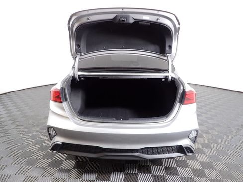 Used 2023 Kia Forte LXS w/ LXS Technology Package FWD image 14
