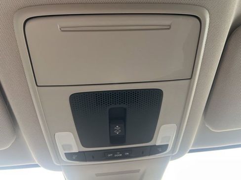 Used 2024 Honda CR-V EX image 15