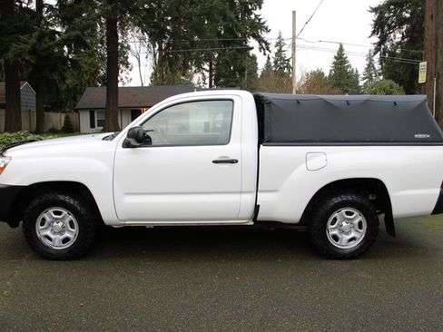 Used 2011 Toyota Tacoma 2WD Regular Cab image 11