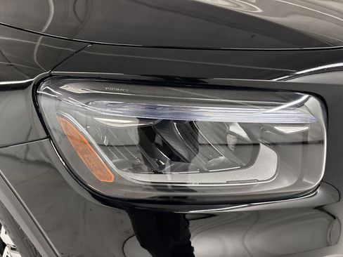 Certified 2026 Mercedes-Benz GLB 250 image 12