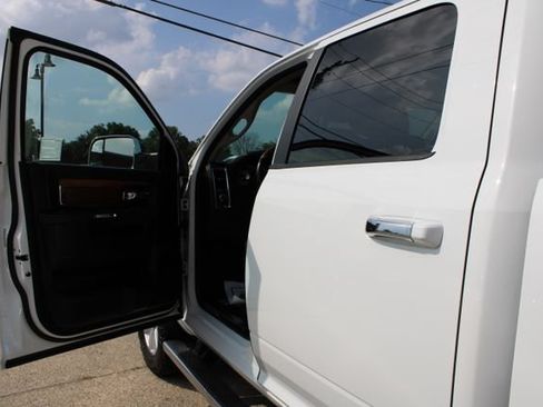 Used 2014 RAM 2500 Longhorn AWD/4WD image 10