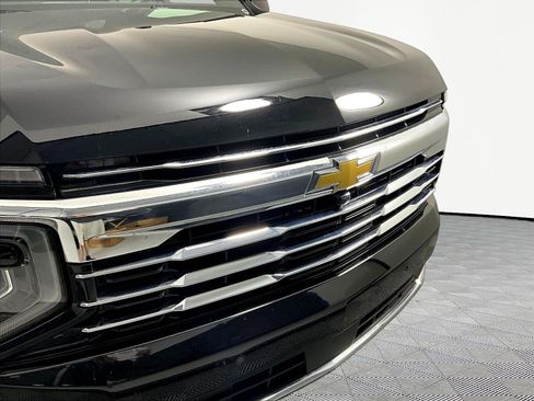 Used 2025 Chevrolet Tahoe LT AWD/4WD image 33