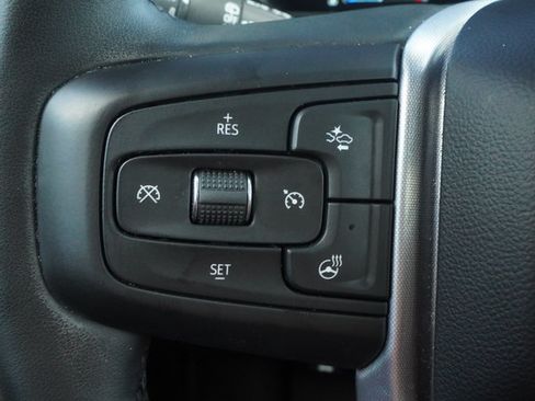 Used 2023 GMC Yukon SLT w/ SLT Premium Package AWD/4WD image 13