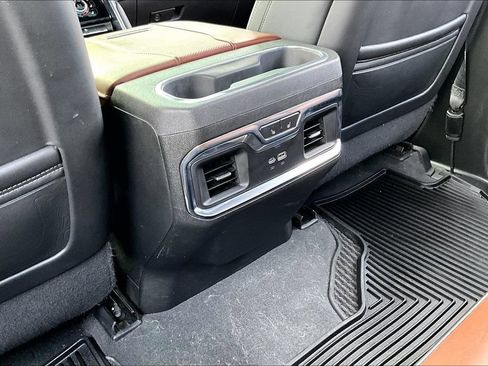 Used 2024 GMC Sierra 2500 Denali Ultimate w/ Max Trailering Package AWD/4WD image 25