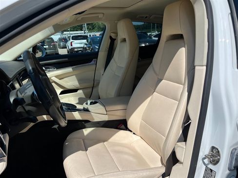 Used 2013 Porsche Panamera image 6
