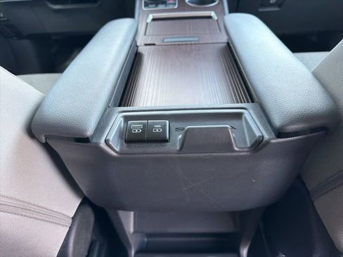 Used 2024 Toyota Sienna LE image 14