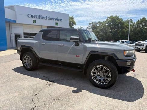 Certified 2025 GMC Hummer EV 3X w/ Battery Pack, 24 Module Pack AWD/4WD image 7