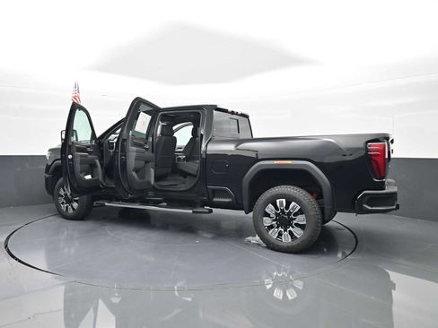New 2025 GMC Sierra 2500 Denali w/ Denali Reserve Package image 95