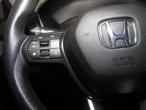 Certified 2023 Honda CR-V EX image 5