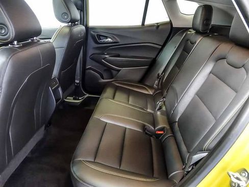 Certified 2024 Chevrolet Trax ACTIV w/ Sunroof Package FWD image 15