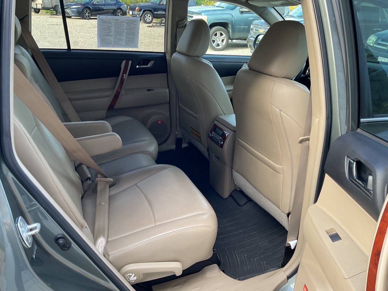 Used 2013 Toyota Highlander Limited AWD/4WD image 41