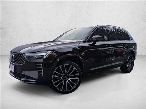 Certified 2025 Volvo XC90 B5 Plus w/ Protection Package Premier image 1