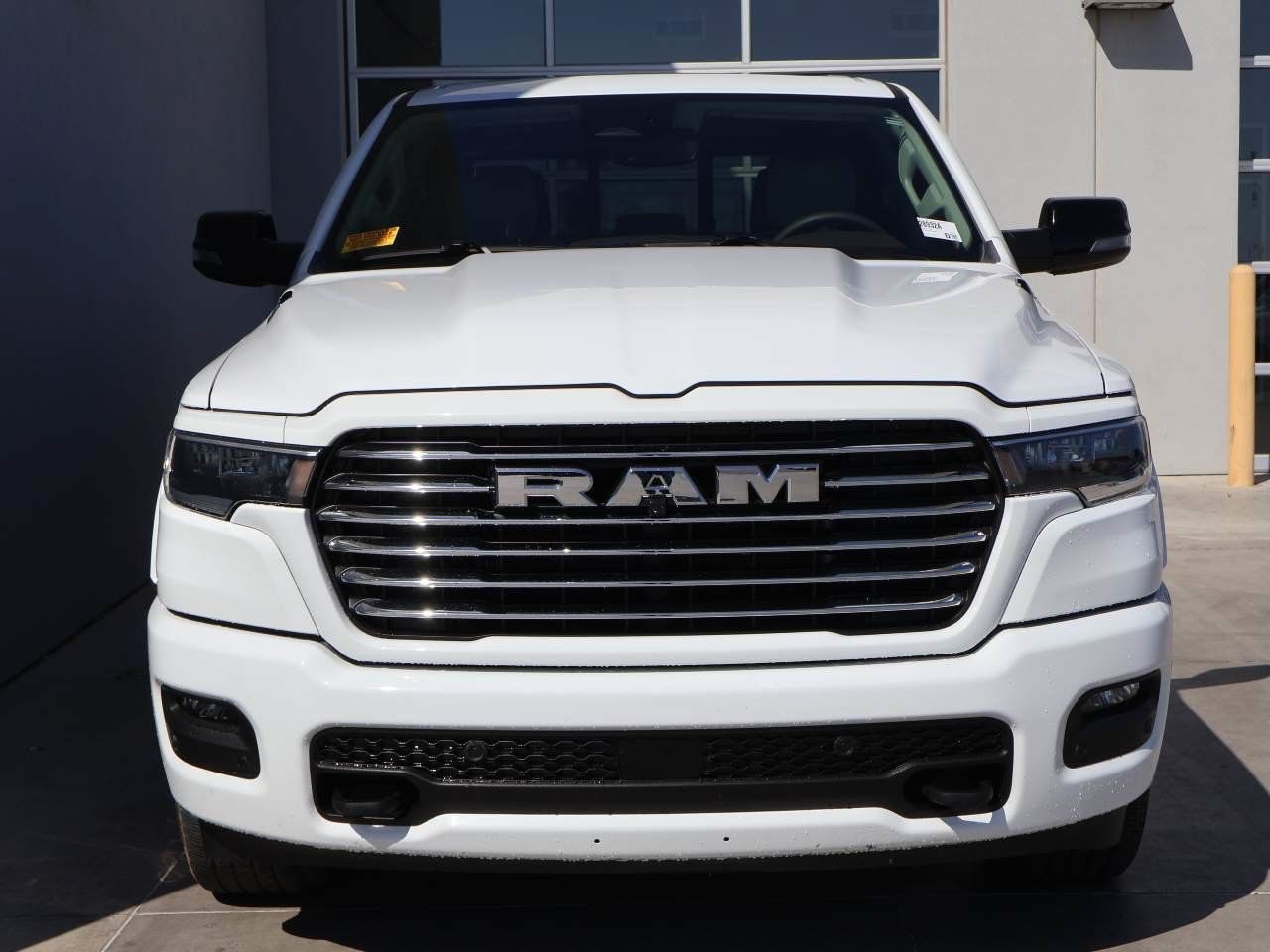 Used 2026 RAM 1500 Laramie w/ Laramie Preferred Package AWD/4WD image 5