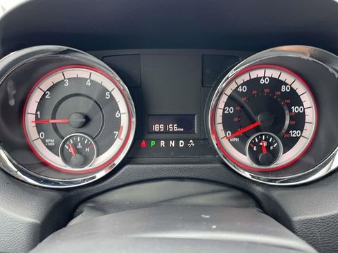 Used 2014 Dodge Grand Caravan SXT FWD image 22