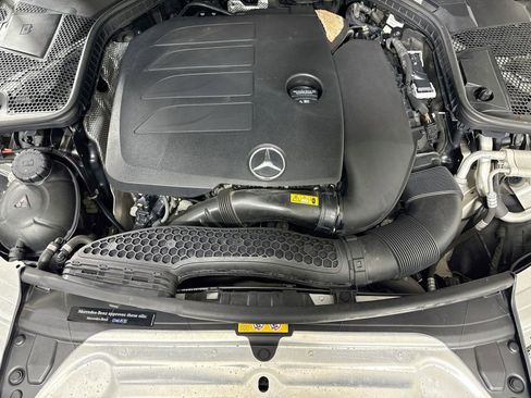 Used 2019 Mercedes-Benz C 300 4MATIC Sedan image 18