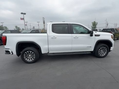 Certified 2020 GMC Sierra 1500 AT4 w/ AT4 Premium Package AWD/4WD image 9
