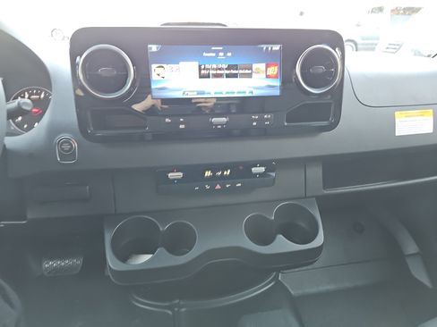 New 2026 Mercedes-Benz Sprinter 2500 image 20