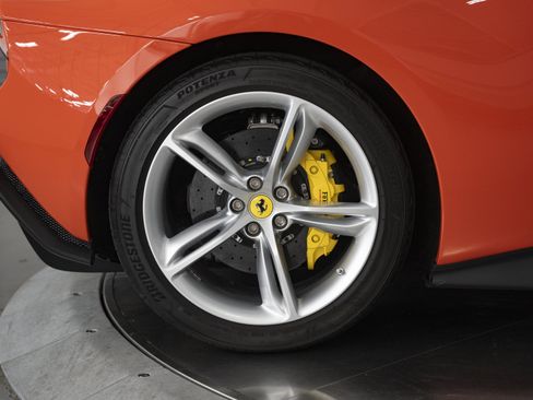 Used 2025 Ferrari 296 GTS RWD image 17