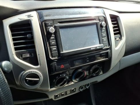 Used 2014 Toyota Tacoma 4x4 Double Cab image 11