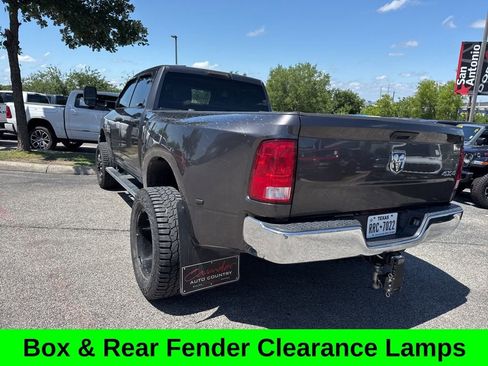 Used 2018 RAM 3500 Tradesman w/ Chrome Appearance Group AWD/4WD image 16