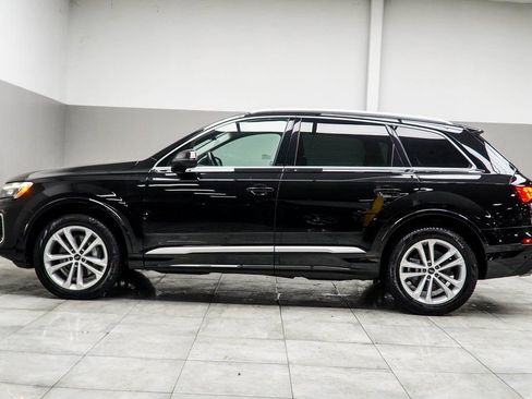 Used 2025 Audi Q7 3.0T Premium Plus AWD/4WD image 9