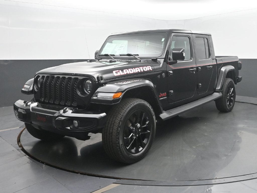 Used 2023 Jeep Gladiator Overland AWD/4WD image 1