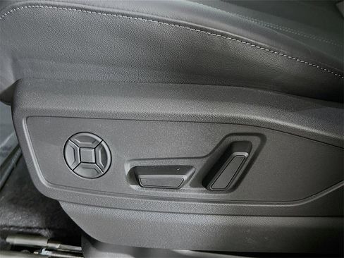 New 2025 Audi Q5 Premium Plus image 20