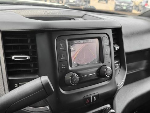 Used 2024 RAM 3500 Tradesman w/ Chrome Appearance Group AWD/4WD image 21