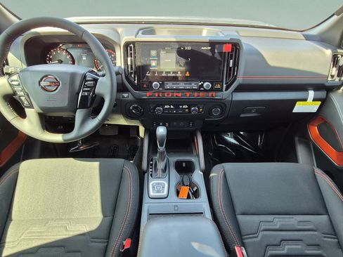 New 2026 Nissan Frontier PRO-4X w/ Pro-4x Convenience Package AWD/4WD image 13