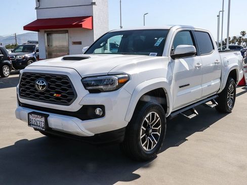 Certified 2023 Toyota Tacoma TRD Sport RWD image 3