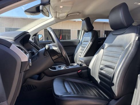 Used 2024 Ford Edge SEL AWD/4WD image 12