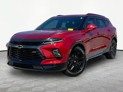 Used 2024 Chevrolet Blazer RS w/ Driver Confidence II Package AWD/4WD image 3