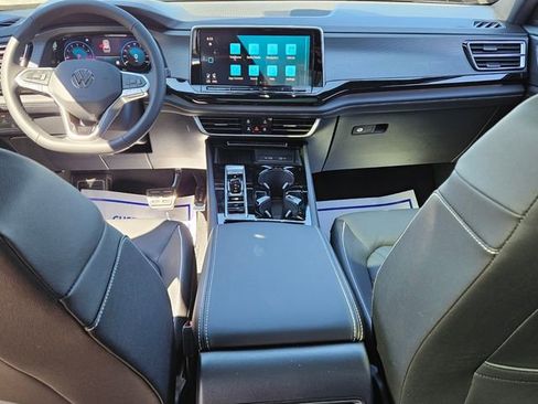 New 2026 Volkswagen Atlas Cross Sport SEL Premium R-Line image 8