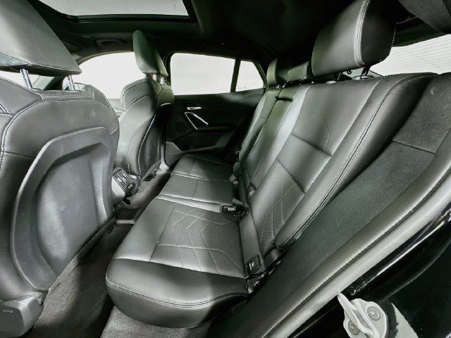 Used 2025 BMW X2 xDrive28i AWD/4WD image 24