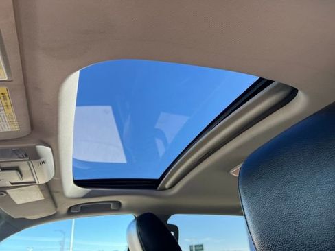 Used 2016 Toyota Tundra Limited image 17