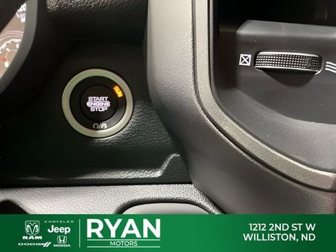 New 2026 RAM 2500 Tradesman AWD/4WD image 39
