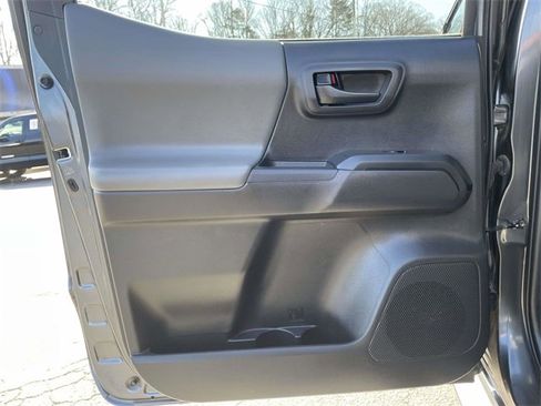 Used 2023 Toyota Tacoma SR image 15