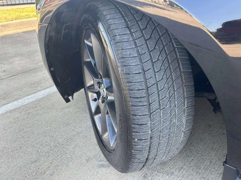 Used 2011 Ford Mustang Premium w/ 203A Rapid Spec Order Code image 29