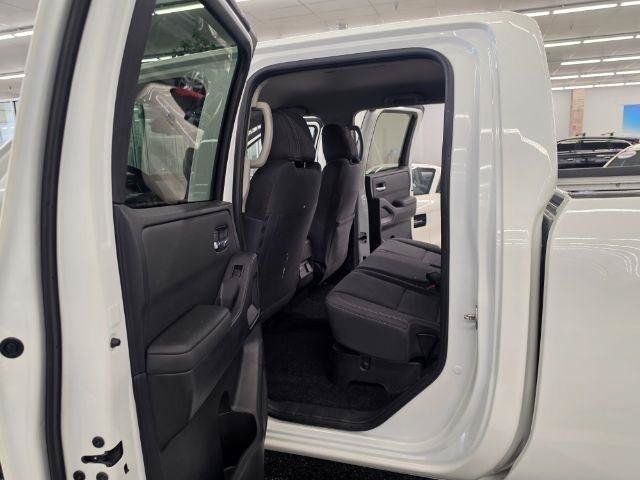 Used 2023 Nissan Frontier SV w/ Technology Package AWD/4WD image 36