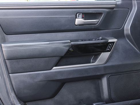 Used 2024 Toyota Tundra Limited image 20