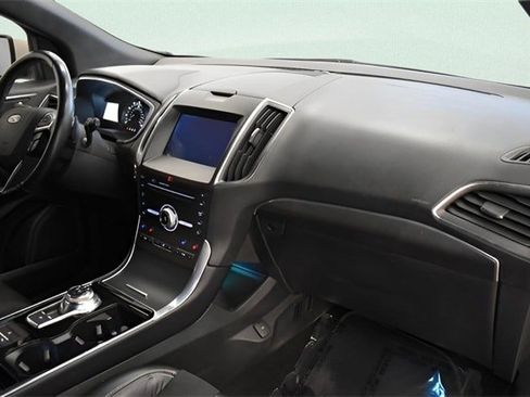 Used 2019 Ford Edge ST w/ Equipment Group 401A image 13