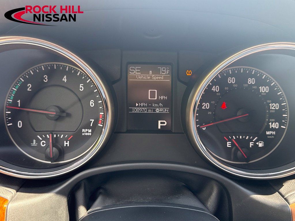 Used 2012 Jeep Grand Cherokee Overland AWD/4WD image 17
