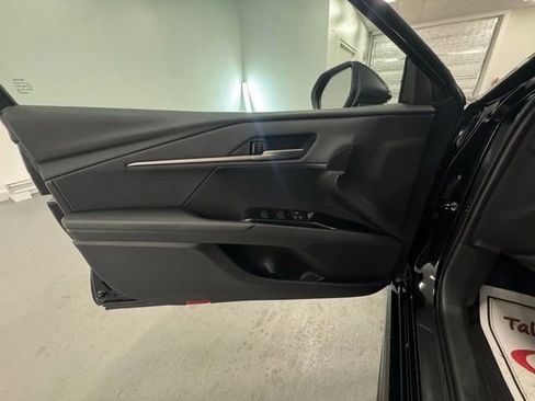 Used 2026 Toyota Camry SE FWD image 11