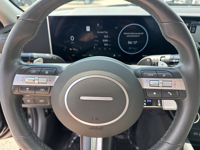 Used 2025 Hyundai Sonata Limited FWD image 36